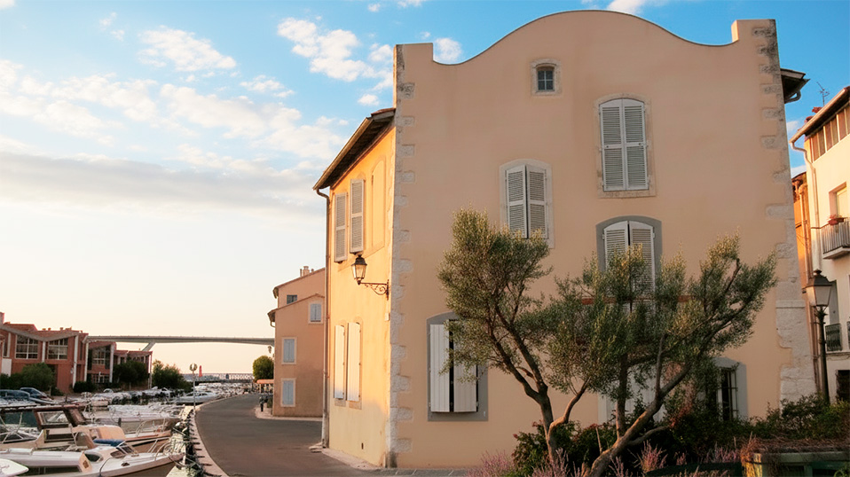 maison_chapeau_gendarme_martigues